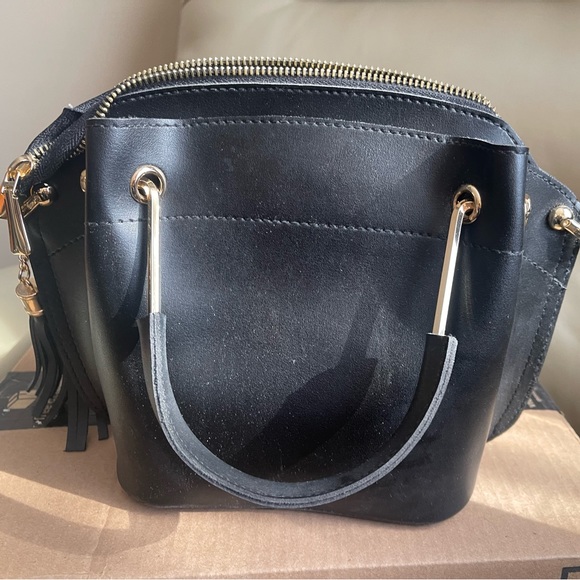 Like new black Laura Ashley handbag - Picture 2 of 3